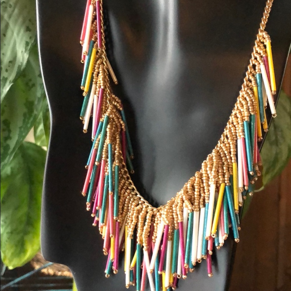 Necklace statement